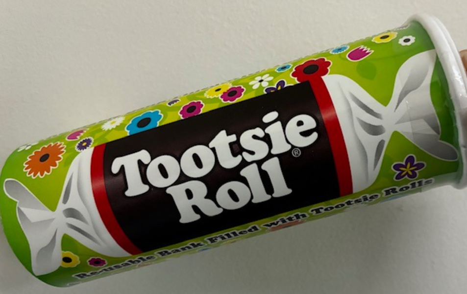 Tootsie Roll Easter Bank 5.7oz