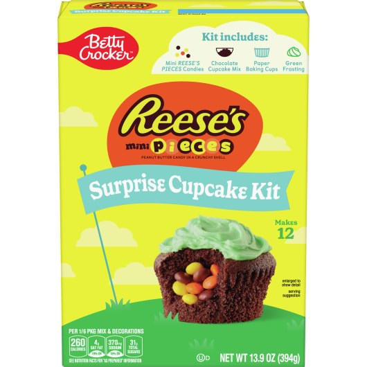 Betty Crocker Reese's Pieces Surprise Cupcake Kit 13.9oz (BEST BY: JAN 2023)